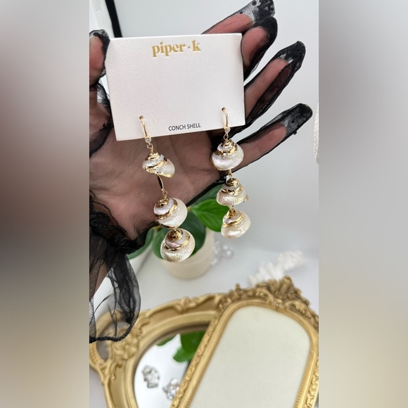 Piper-K Gold Conch Shell Statement Earrings – Coastal Luxe - Picture 6 of 9